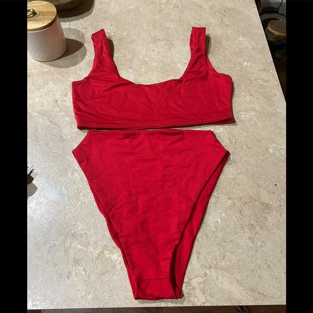 BNWOT HIGHWAISTED swim suit